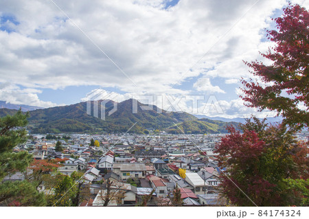 山形県上山市の街並み 84174324