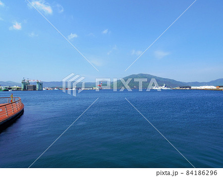 金ヶ崎緑地より望む敦賀湾(福井県敦賀市) 金ヶ崎緑地より望む敦賀湾(福井県敦賀市) 84186296