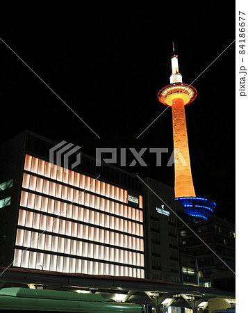 京都タワー オレンジライトアップ 京都タワー オレンジライトアップ 84186677