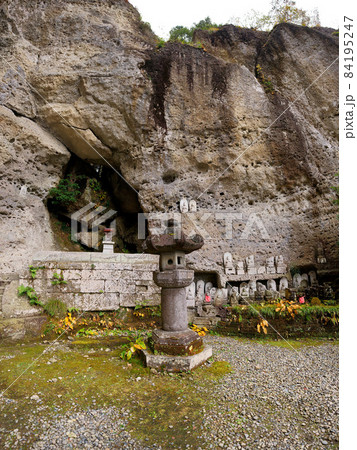 栃木県　大谷寺(大谷観音)　灯籠 84195247