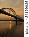 夕景　水管橋　（兵庫県加古川市） 84199086