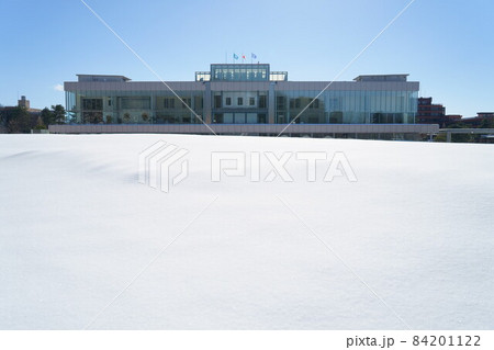 雪の積もる石川県政記念しいのき迎賓館 雪の積もる石川県政記念しいのき迎賓館 84201122