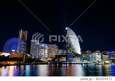 横浜 みなとみらいの夜景 横浜 みなとみらいの夜景 84204471
