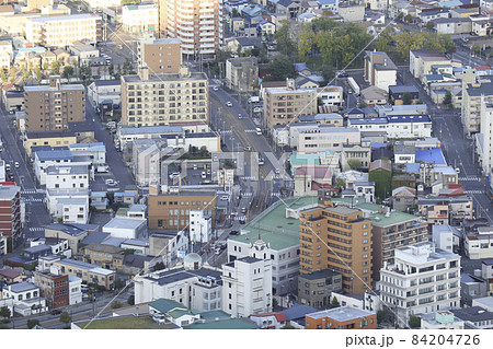 函館市 十字街(末広町)を函館山展望台より 函館市 十字街(末広町)を函館山展望台より 84204726