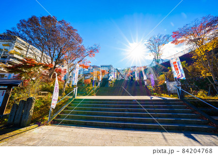 伊香保温泉の秋 84204768