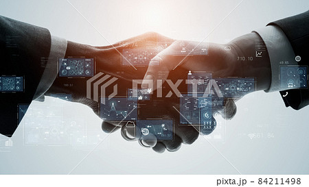 握手するビジネスマン　ビジネスネットワーク  84211498