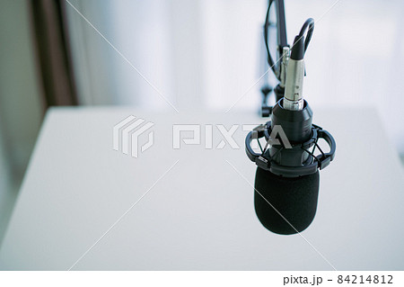 condenser microphone in audio recording studio. condenser microphone in audio recording studio. 84214812