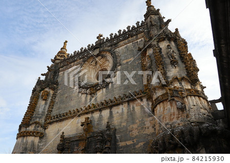 ポルトガルの世界遺産、トマールのキリスト教修道院〜紋章(Convento de Cristo) 84215930