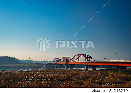秋の景色、神崎大橋 秋の景色、神崎大橋 84218259