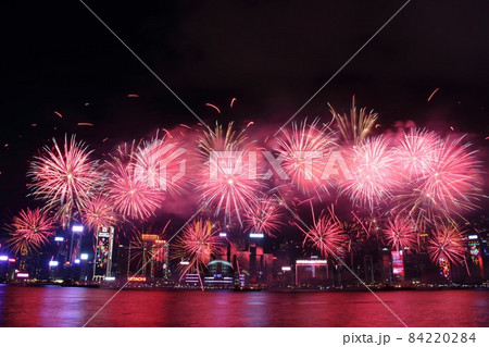 香港_旧正月の夜景 84220284