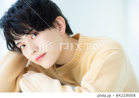 男性　ビューティ　ジェンダーレス 84229008