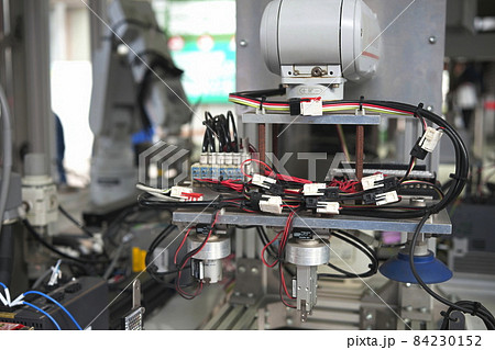 アームロボットの協調作業 84230152