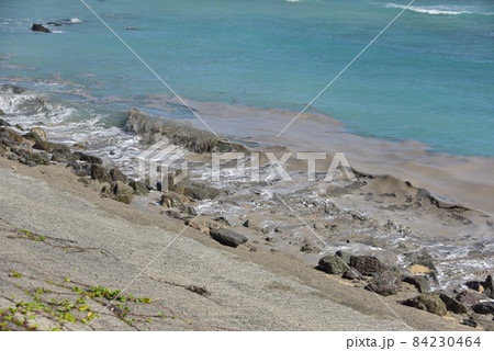 軽石の漂着 軽石の漂着 84230464