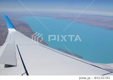 パタゴニア上空からの眺め アルゼンチン パタゴニア上空からの眺め アルゼンチン 84230785