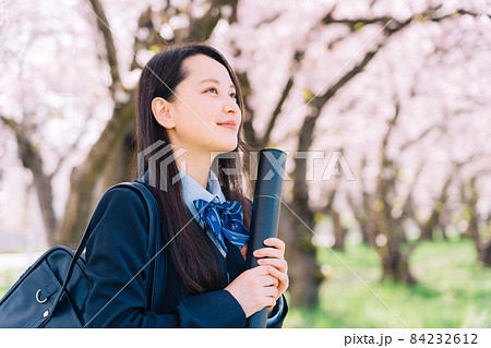 高校生 卒業 高校生 卒業 84232612