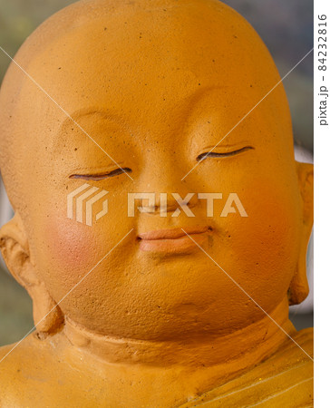 Statues of monks small Statues of monks small 84232816