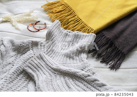 冬のおしゃれイメージ 84235043