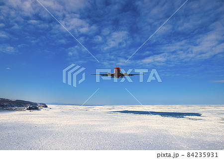 オホーツク海の流氷・冬の風物詩 オホーツク海の流氷・冬の風物詩 84235931