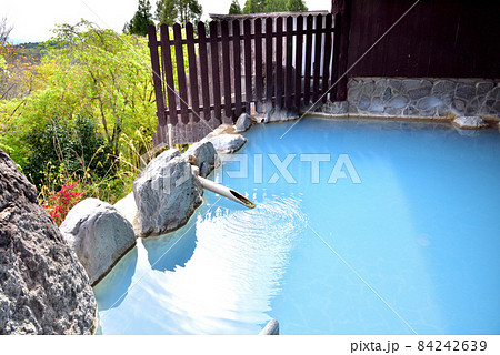 わいた温泉郷 豊礼の湯 岳の湯温泉 はげの湯温泉 青白色の湯 熊本県小国町 わいた温泉郷 豊礼の湯 岳の湯温泉 はげの湯温泉 青白色の湯 熊本県小国町 84242639