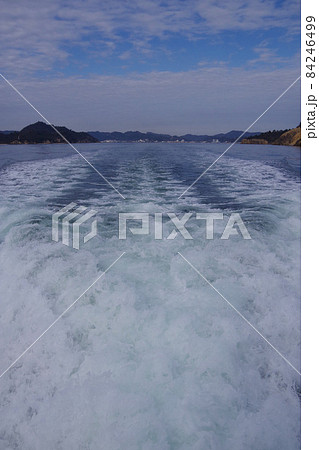 船の引き波 航跡波 岡山県 直島 船の引き波 航跡波 岡山県 直島 84246499