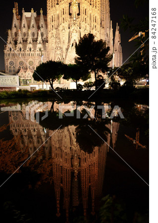 サグラダ・ファミリア ( Sagrada família ) サグラダ・ファミリア ( Sagrada família ) 84247168