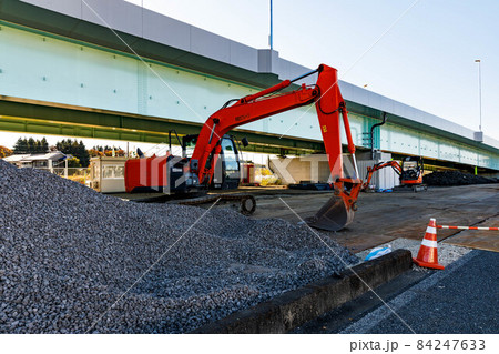 埼玉県富士見市国道254号和光富士見バイパス道路工事 重機バックホー 埼玉県富士見市国道254号和光富士見バイパス道路工事 重機バックホー 84247633