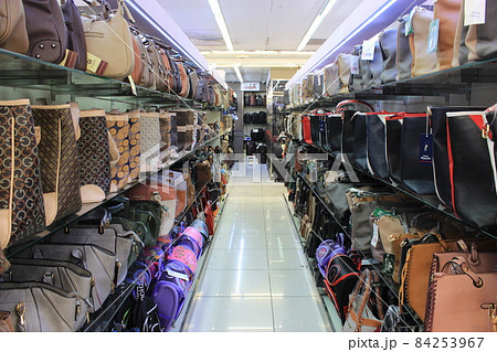 シンガポール　多彩な観光スポット大公開　セントーサ島　USSユニバーサルスタジオ　リトルインディア 84253967