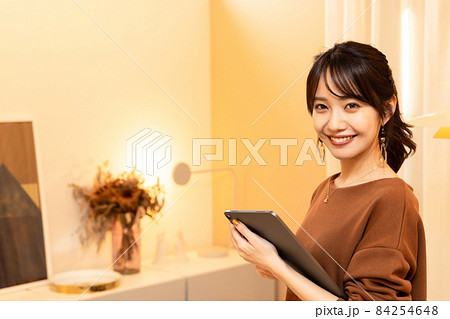 ブティック 店員 ブティック 店員 84254648