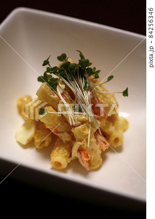 マカロニサラダ 84256346