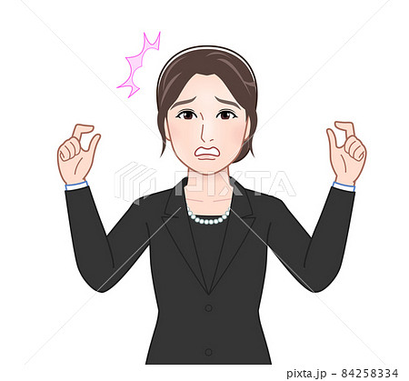 お葬式に出席した女性 お葬式に出席した女性 84258334