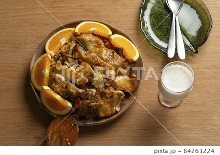 カブサ（サウジアラビアの伝統料理） 84263224