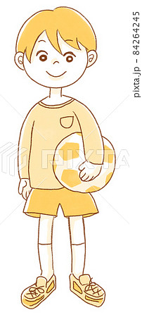 サッカーボールを持って立っている少年の全身 84264245