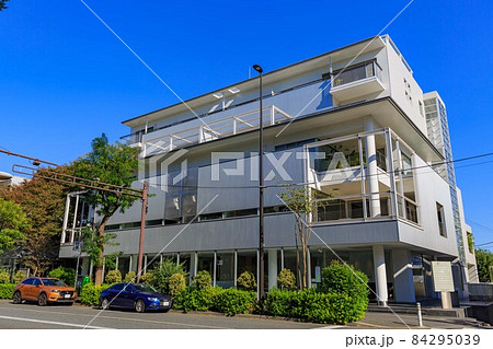 東京　渋谷区の都市風景　代官山ヒルサイドテラス 84295039