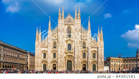 Milan Cathedral, Duomo 84301581