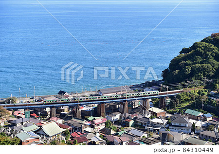 東海道本線　早川－根府川　JR東日本　E231系1000番台　付属編成　試運転 84310449