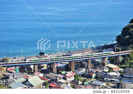 東海道本線　早川－根府川　JR東日本　E257系5500番台　試運転 84310456