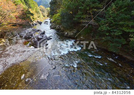 宇連川（乳岩川合流点）愛知県新城市川合 84312056