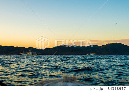 石川県輪島漁港〜輪島沖　漁船からの景色 84318957