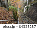 秋の六甲山の六甲ケーブル上駅からの眺め 84328237