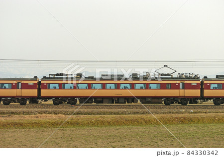 北陸本線　美川ー加賀笠間　JR西日本　485系　A01編成（京都）　③　モハ484-606　海側 84330342
