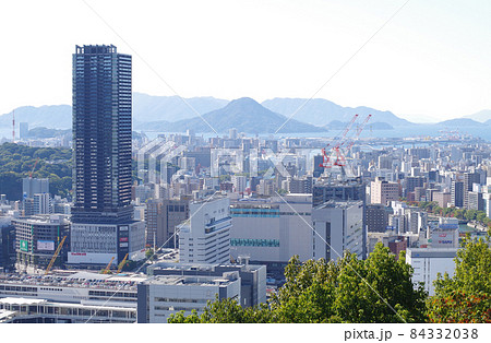 双葉山から眺めた広島の街並みの景色 84332038