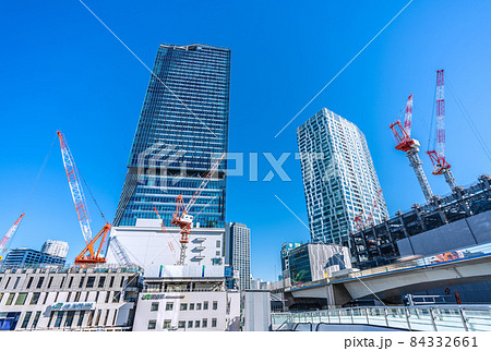 日本の東京都市景観 渋谷駅や渋谷スクランブルスクエア(画面奥)などを望む(右は桜丘口再開発) 日本の東京都市景観 渋谷駅や渋谷スクランブルスクエア(画面奥)などを望む(右は桜丘口再開発) 84332661