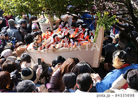 ひな流し　淡島神社　和歌山 84335698
