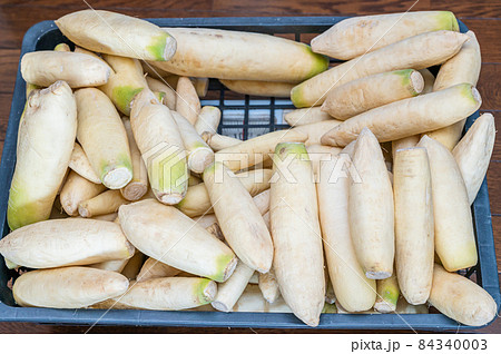 たくあん作りでの大根計量 84340003