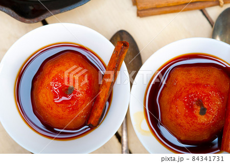 poached pears delicious home made recipe 84341731