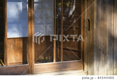 縁側 木造建築 縁側 木造建築 84344460