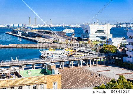 横浜 大さん橋と開港波止場 横浜 大さん橋と開港波止場 84345017