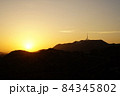 グリフィス天文台から見るロサンゼルスの夕日 84345802