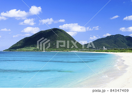 米崎ビーチ　野甫大橋　伊平屋島 84347409