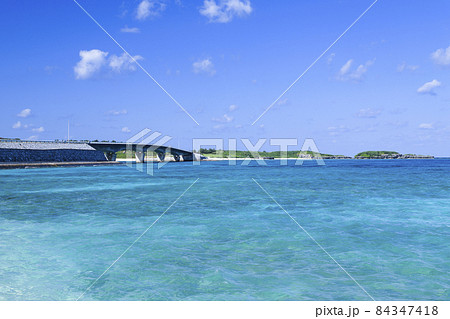 米崎ビーチ　野甫大橋　伊平屋島 84347418